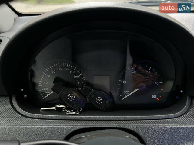 Серый Мерседес Вито, объемом двигателя 2.14 л и пробегом 305 тыс. км за 12999 $, фото 32 на Automoto.ua