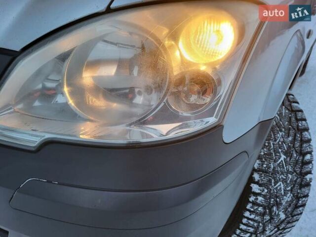 Сірий Мерседес Віто, об'ємом двигуна 2.14 л та пробігом 201 тис. км за 12800 $, фото 82 на Automoto.ua