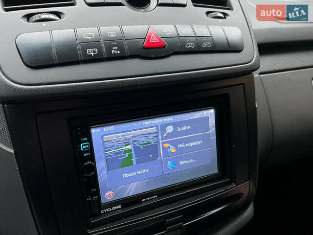 Серый Мерседес Вито, объемом двигателя 2.14 л и пробегом 305 тыс. км за 12999 $, фото 31 на Automoto.ua