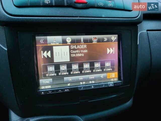 Сірий Мерседес Віто, об'ємом двигуна 2.14 л та пробігом 201 тис. км за 12800 $, фото 80 на Automoto.ua