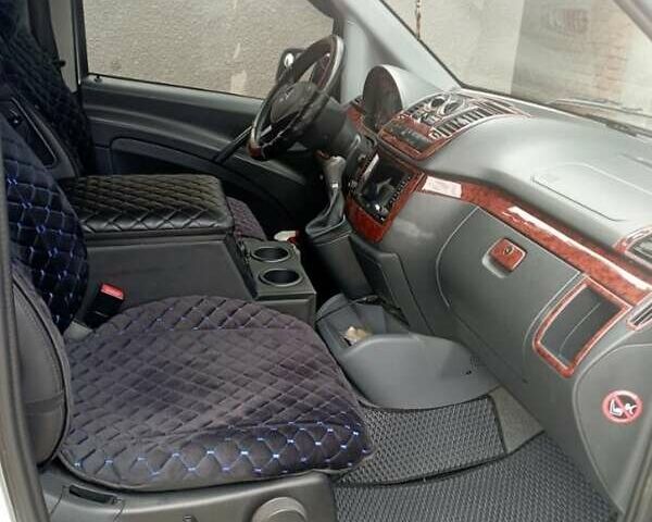 Серый Мерседес Вито, объемом двигателя 2.2 л и пробегом 287 тыс. км за 13500 $, фото 18 на Automoto.ua