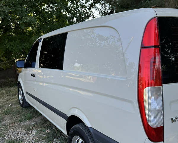 Серый Мерседес Вито, объемом двигателя 2.99 л и пробегом 430 тыс. км за 12800 $, фото 8 на Automoto.ua