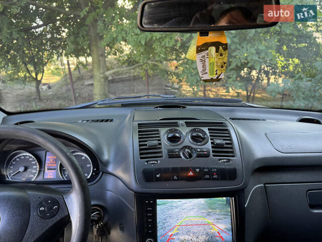 Серый Мерседес Вито, объемом двигателя 2.99 л и пробегом 430 тыс. км за 12800 $, фото 24 на Automoto.ua