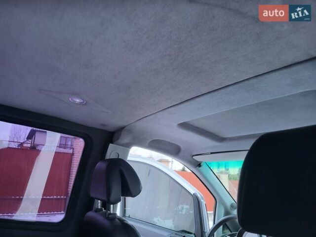Сірий Мерседес Віто, об'ємом двигуна 2.14 л та пробігом 201 тис. км за 12800 $, фото 103 на Automoto.ua
