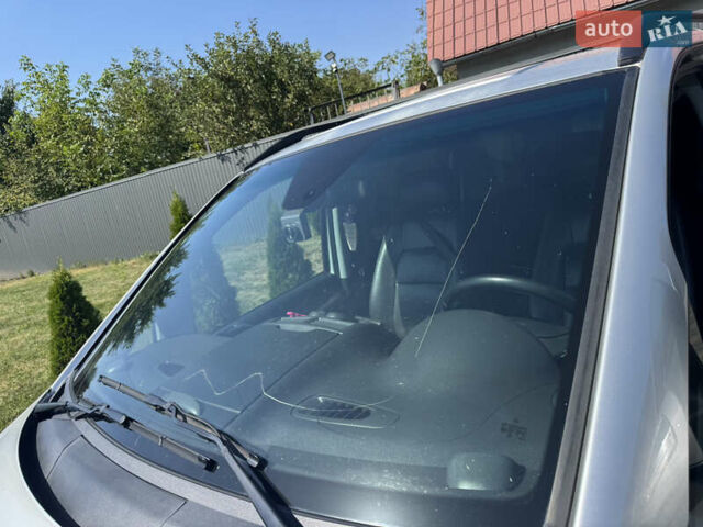 Серый Мерседес Вито, объемом двигателя 2.14 л и пробегом 215 тыс. км за 15500 $, фото 16 на Automoto.ua