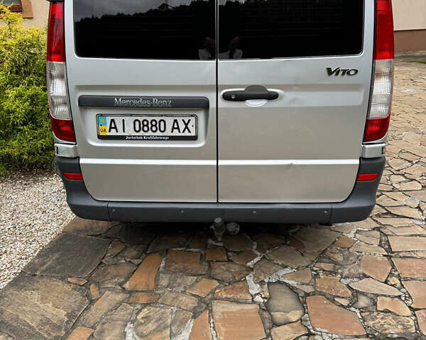 Серый Мерседес Вито, объемом двигателя 2.14 л и пробегом 163 тыс. км за 11200 $, фото 3 на Automoto.ua