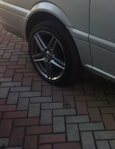 Сірий Мерседес Віто, об'ємом двигуна 2.14 л та пробігом 300 тис. км за 15555 $, фото 1 на Automoto.ua