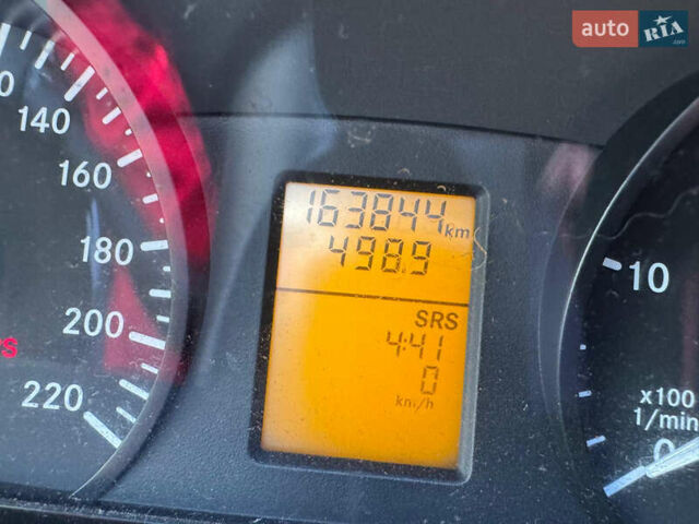 Серый Мерседес Вито, объемом двигателя 2.14 л и пробегом 163 тыс. км за 11200 $, фото 7 на Automoto.ua