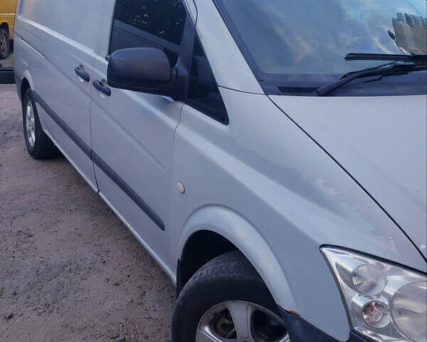 Сірий Мерседес Віто, об'ємом двигуна 2.14 л та пробігом 373 тис. км за 8900 $, фото 2 на Automoto.ua