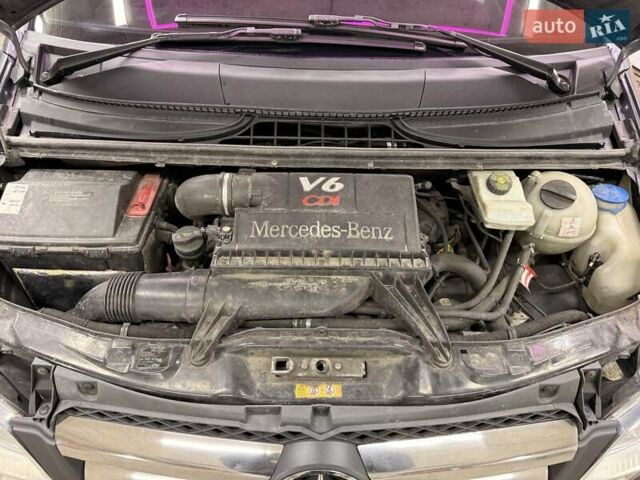 Серый Мерседес Вито, объемом двигателя 2.99 л и пробегом 240 тыс. км за 19950 $, фото 28 на Automoto.ua