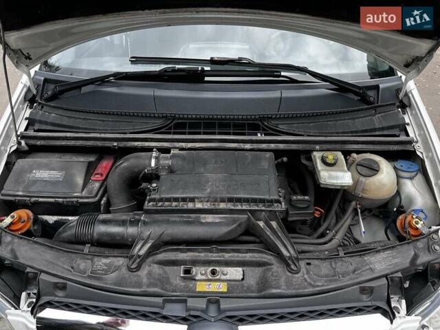 Мерседес Вито 2013 в Киеве на Automoto.ua Серый Мерседес Вито, объемом двигателя 2.14 л и пробегом 307 тыс. км за 17000 $, фото 17 на Automoto.ua