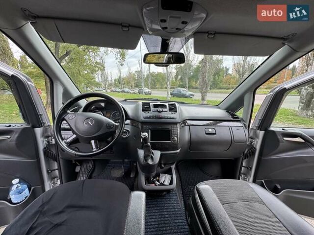 Мерседес Вито 2014 в Киеве на Automoto.ua Серый Мерседес Вито, объемом двигателя 2.14 л и пробегом 306 тыс. км за 20800 $, фото 9 на Automoto.ua