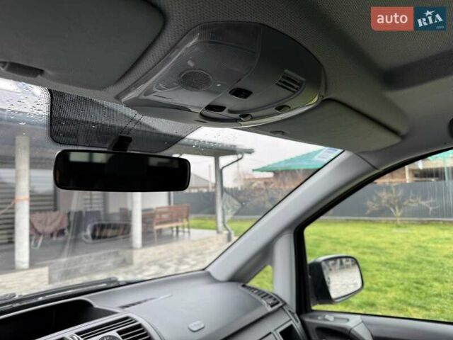 Серый Мерседес Вито, объемом двигателя 2.1 л и пробегом 297 тыс. км за 14900 $, фото 26 на Automoto.ua