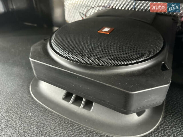 Серый Мерседес Вито, объемом двигателя 2.2 л и пробегом 247 тыс. км за 19999 $, фото 54 на Automoto.ua