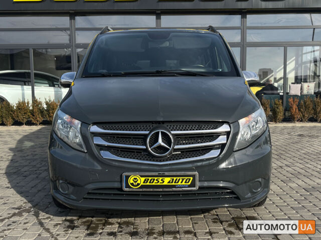 Мерседес Вито 2015 в Мукачеве на Automoto.ua Серый Мерседес Вито, объемом двигателя 2.1 л и пробегом 248 тыс. км за 26500 $, фото 1 на Automoto.ua