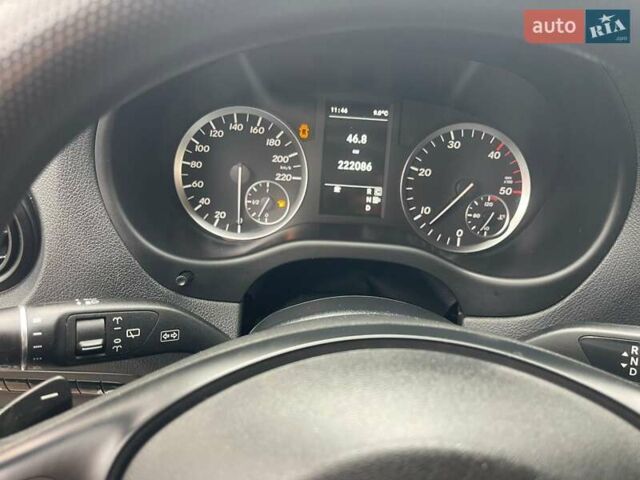 Серый Мерседес Вито, объемом двигателя 2.1 л и пробегом 223 тыс. км за 21800 $, фото 13 на Automoto.ua