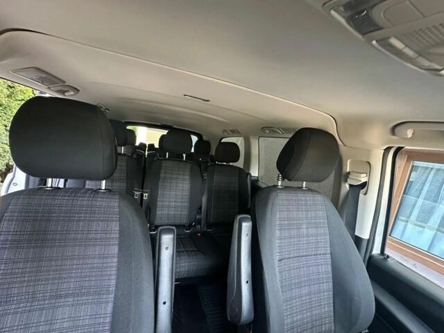 Серый Мерседес Вито, объемом двигателя 2.2 л и пробегом 255 тыс. км за 10800 $, фото 8 на Automoto.ua