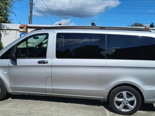 Серый Мерседес Вито, объемом двигателя 2.2 л и пробегом 110 тыс. км за 10500 $, фото 4 на Automoto.ua