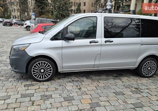 Серый Мерседес Вито, объемом двигателя 2 л и пробегом 138 тыс. км за 22000 $, фото 2 на Automoto.ua