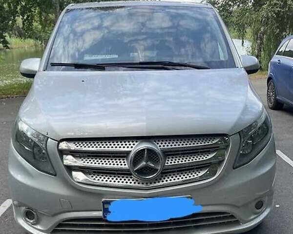 Сірий Мерседес Віто, об'ємом двигуна 2.14 л та пробігом 215 тис. км за 18000 $, фото 3 на Automoto.ua