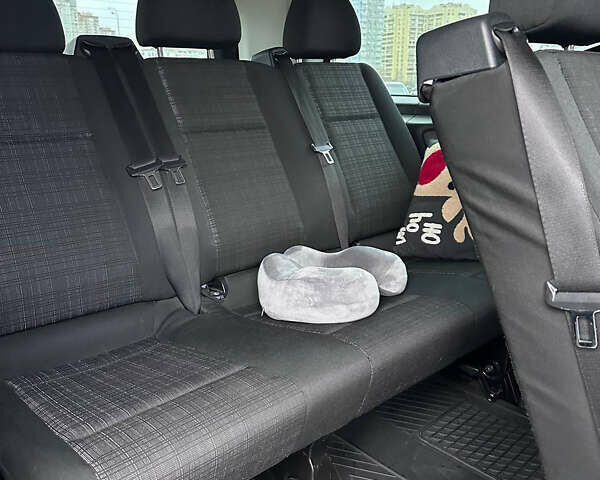 Серый Мерседес Вито, объемом двигателя 2.14 л и пробегом 293 тыс. км за 23000 $, фото 8 на Automoto.ua