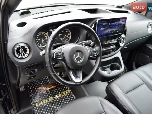 Серый Мерседес Вито, объемом двигателя 2.2 л и пробегом 99 тыс. км за 21500 $, фото 22 на Automoto.ua