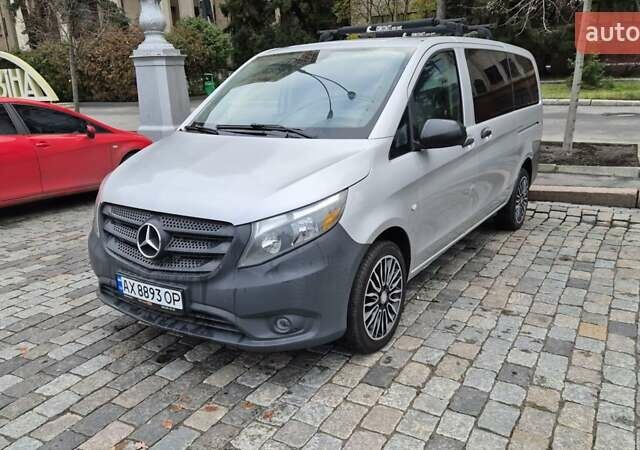 Серый Мерседес Вито, объемом двигателя 2 л и пробегом 138 тыс. км за 22000 $, фото 4 на Automoto.ua