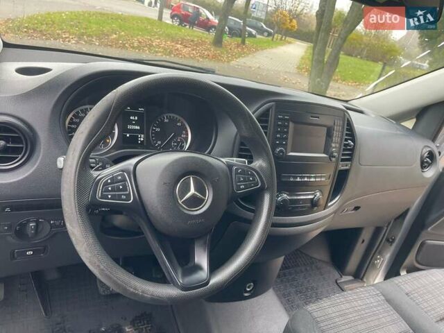 Серый Мерседес Вито, объемом двигателя 2.1 л и пробегом 223 тыс. км за 21800 $, фото 14 на Automoto.ua