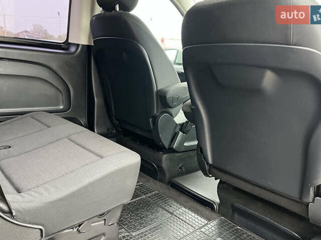 Серый Мерседес Вито, объемом двигателя 2.14 л и пробегом 180 тыс. км за 25500 $, фото 17 на Automoto.ua