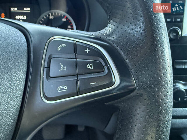 Серый Мерседес Вито, объемом двигателя 2.2 л и пробегом 192 тыс. км за 23950 $, фото 16 на Automoto.ua