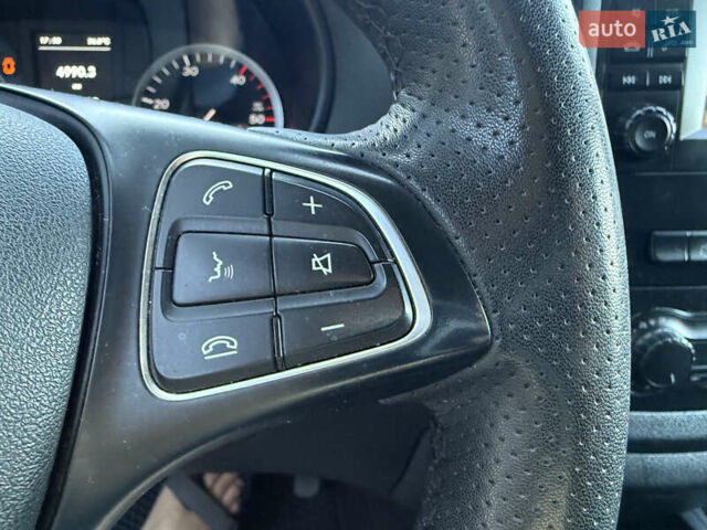 Серый Мерседес Вито, объемом двигателя 2.2 л и пробегом 192 тыс. км за 23950 $, фото 15 на Automoto.ua