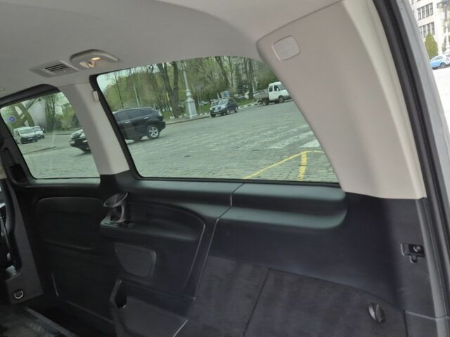 Серый Мерседес Вито, объемом двигателя 2 л и пробегом 130 тыс. км за 25000 $, фото 9 на Automoto.ua