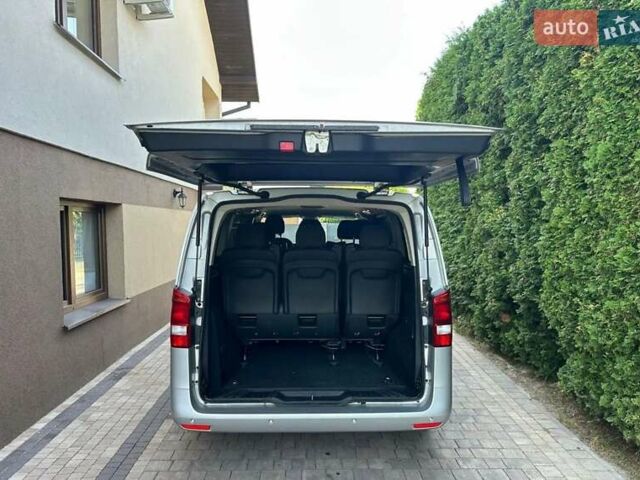 Серый Мерседес Вито, объемом двигателя 2.1 л и пробегом 255 тыс. км за 18000 $, фото 6 на Automoto.ua