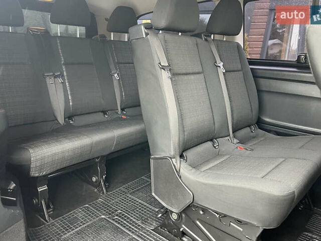 Серый Мерседес Вито, объемом двигателя 2.14 л и пробегом 180 тыс. км за 25500 $, фото 16 на Automoto.ua