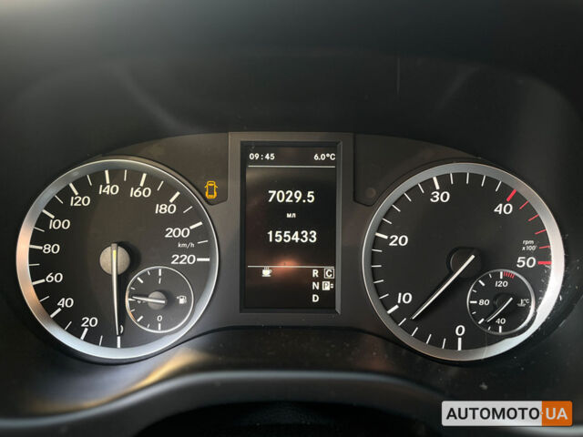 Мерседес Вито 2015 в Мукачеве на Automoto.ua Серый Мерседес Вито, объемом двигателя 2.1 л и пробегом 248 тыс. км за 26500 $, фото 17 на Automoto.ua