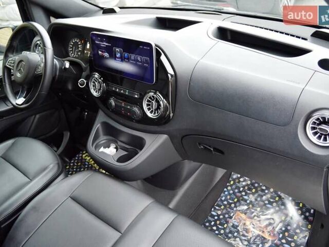 Серый Мерседес Вито, объемом двигателя 2.2 л и пробегом 99 тыс. км за 21500 $, фото 37 на Automoto.ua