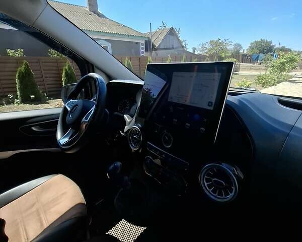 Серый Мерседес Вито, объемом двигателя 1.6 л и пробегом 105 тыс. км за 21000 $, фото 10 на Automoto.ua