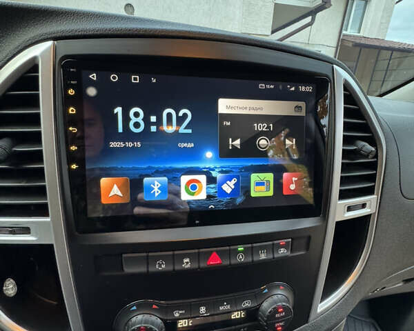 Мерседес Вито 2016 в Хмельницком на Automoto.ua Серый Мерседес Вито, объемом двигателя 2.14 л и пробегом 274 тыс. км за 28000 $, фото 18 на Automoto.ua