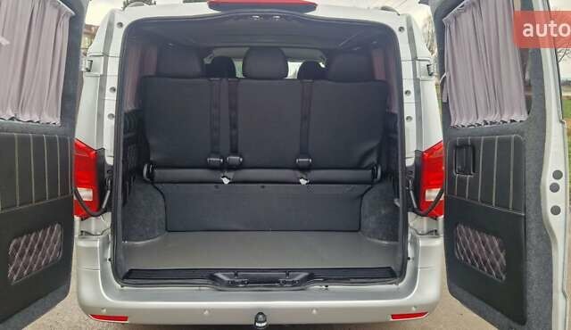 Серый Мерседес Вито, объемом двигателя 2.2 л и пробегом 355 тыс. км за 21500 $, фото 25 на Automoto.ua