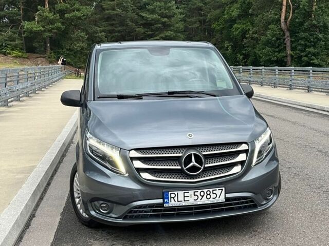 Сірий Мерседес Віто, об'ємом двигуна 2.2 л та пробігом 212 тис. км за 16550 $, фото 19 на Automoto.ua
