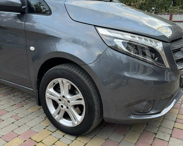 Мерседес Вито 2016 в Хмельницком на Automoto.ua Серый Мерседес Вито, объемом двигателя 2.14 л и пробегом 274 тыс. км за 28000 $, фото 3 на Automoto.ua