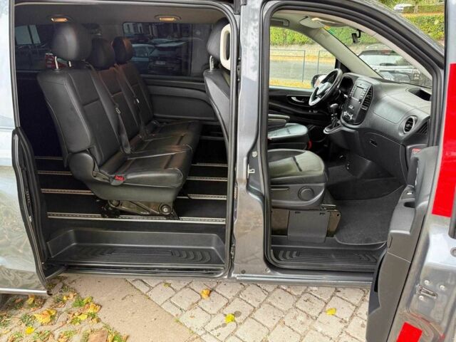 Серый Мерседес Вито, объемом двигателя 2.2 л и пробегом 160 тыс. км за 20526 $, фото 8 на Automoto.ua