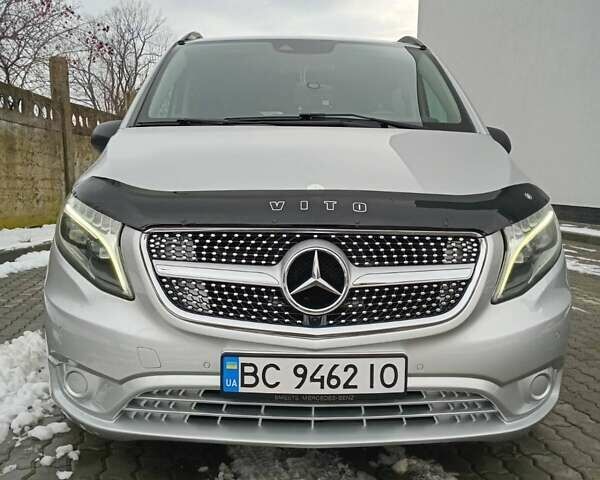 Серый Мерседес Вито, объемом двигателя 2.14 л и пробегом 365 тыс. км за 24950 $, фото 2 на Automoto.ua