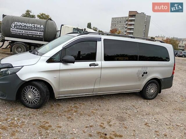 Мерседес Вито 2017 в Кропивницком (Кировограде) на Automoto.ua Серый Мерседес Вито, объемом двигателя 2.14 л и пробегом 480 тыс. км за 23000 $, фото 7 на Automoto.ua