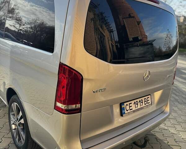 Серый Мерседес Вито, объемом двигателя 2.14 л и пробегом 187 тыс. км за 34000 $, фото 5 на Automoto.ua