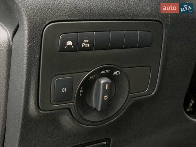 Сірий Мерседес Віто, об'ємом двигуна 2.14 л та пробігом 280 тис. км за 28955 $, фото 37 на Automoto.ua