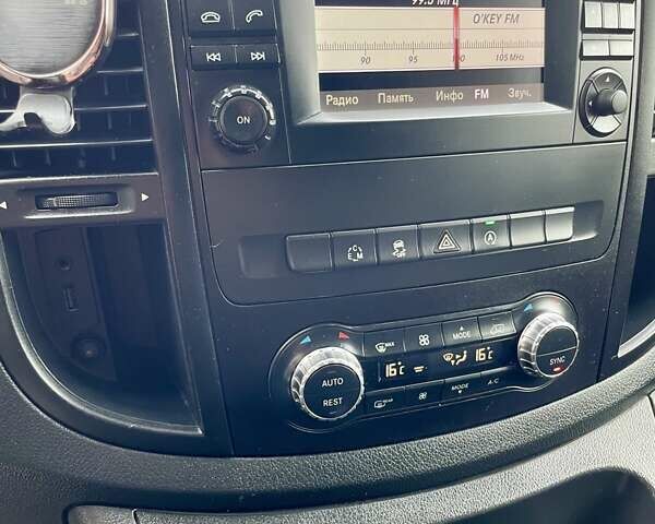 Серый Мерседес Вито, объемом двигателя 2.14 л и пробегом 268 тыс. км за 28900 $, фото 16 на Automoto.ua