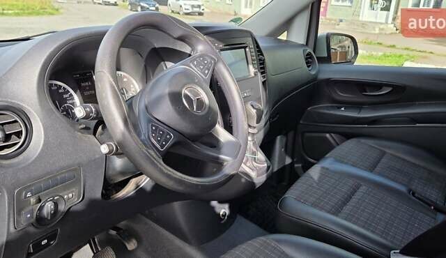 Серый Мерседес Вито, объемом двигателя 2.14 л и пробегом 224 тыс. км за 22999 $, фото 23 на Automoto.ua