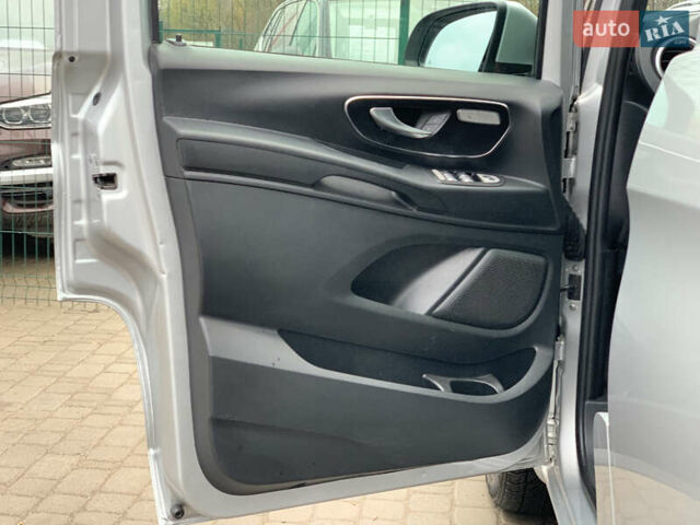 Сірий Мерседес Віто, об'ємом двигуна 2.14 л та пробігом 280 тис. км за 28955 $, фото 22 на Automoto.ua