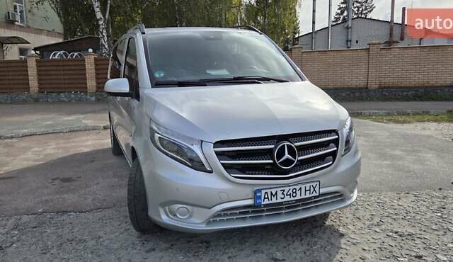 Серый Мерседес Вито, объемом двигателя 2.14 л и пробегом 224 тыс. км за 22999 $, фото 1 на Automoto.ua